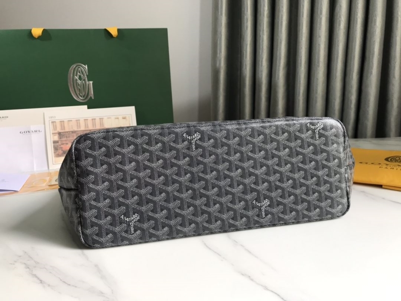 Goyard Pet Bags